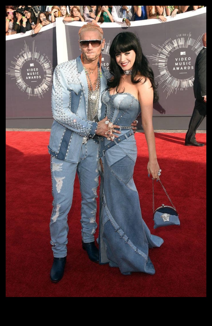 Ansambluri emblematice ținute de celebrități care au făcut istorie modei 4 Ansambluri emblematice: ținute de celebrități care fac istorie a modei