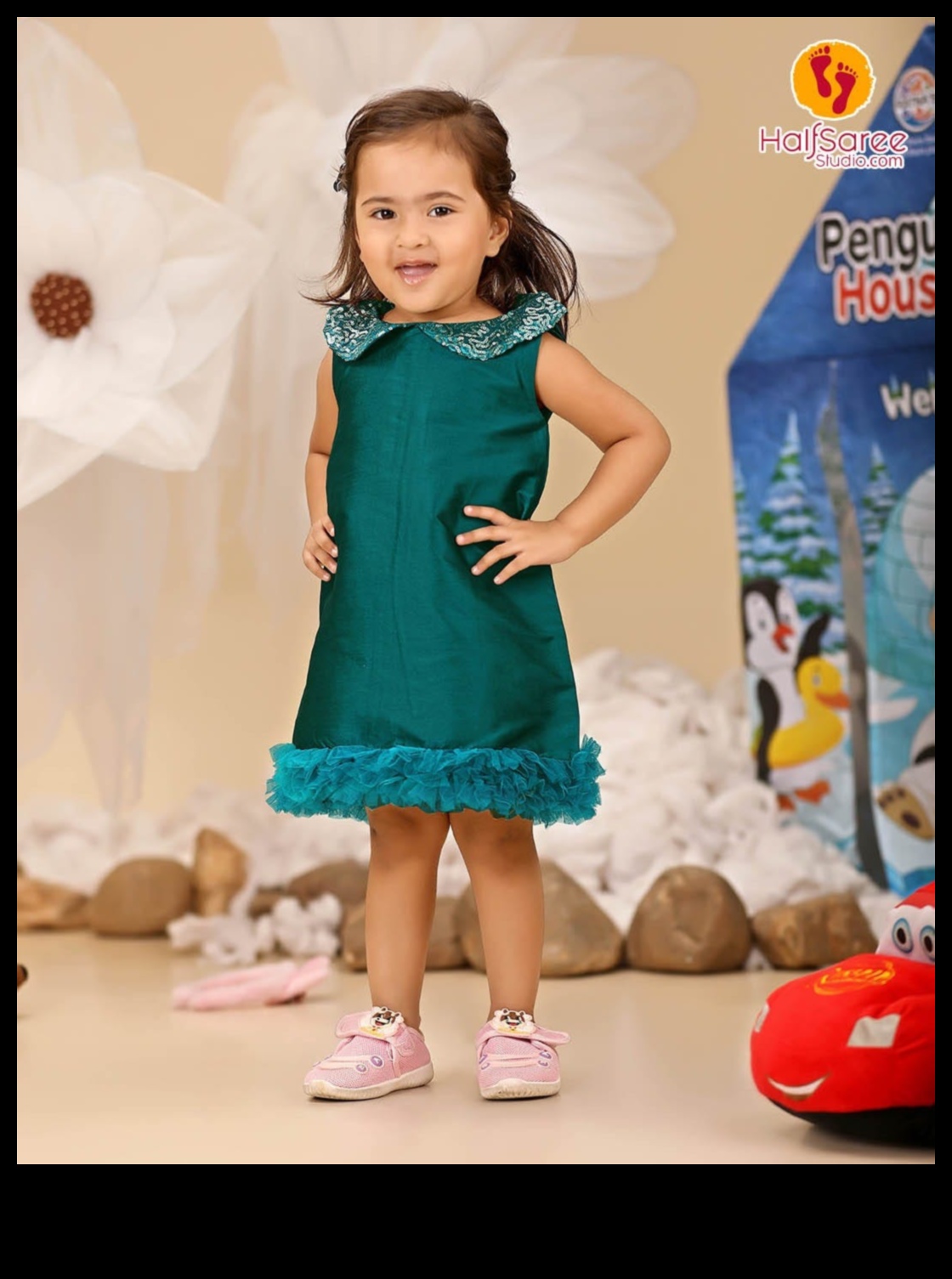 Tiny Trendsetters: ținute elegante pentru copii, care strălucesc