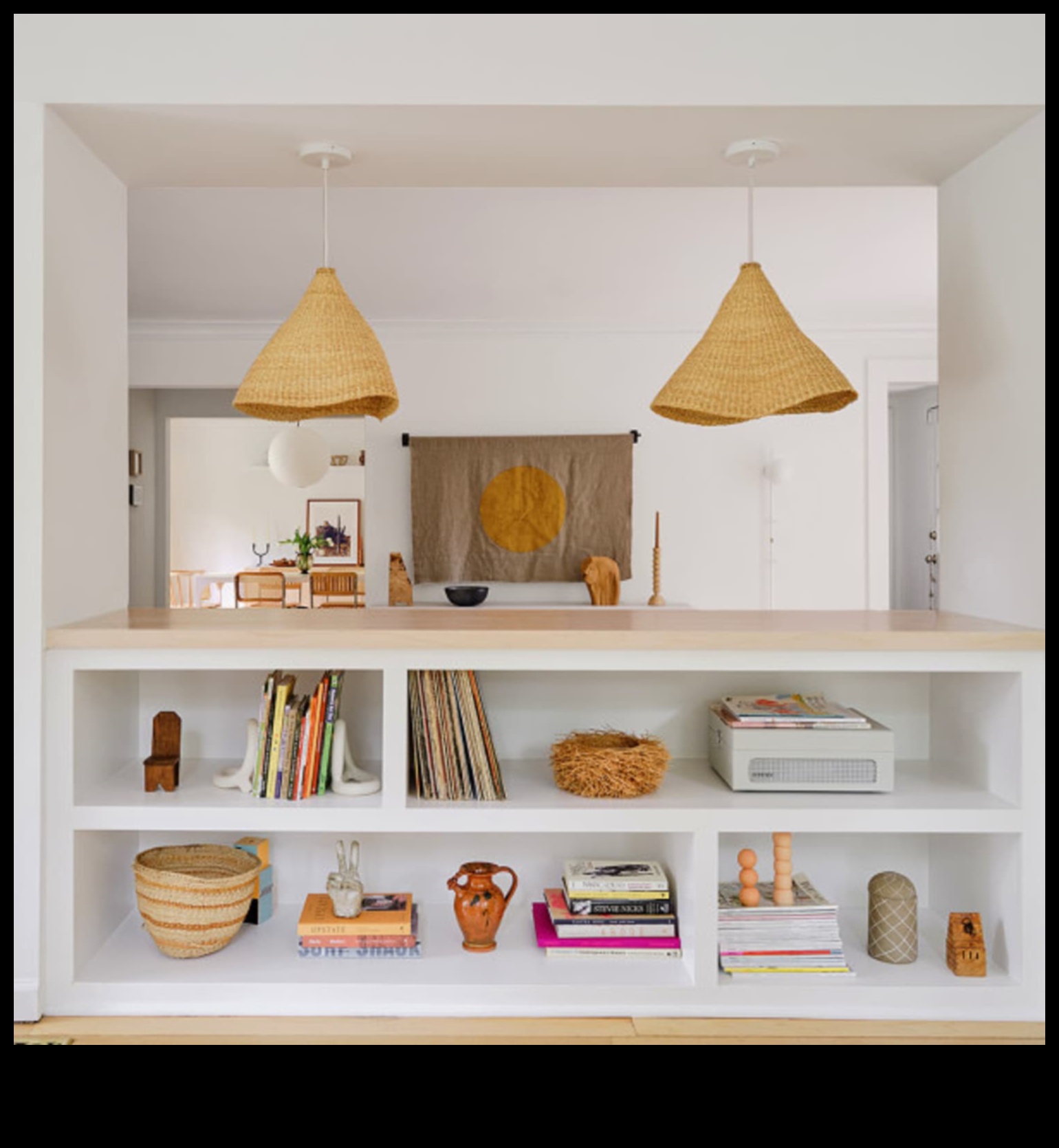 Tehnologie și textile: televizoare cu rame acoperite cu material textil pentru o estetică confortabilă