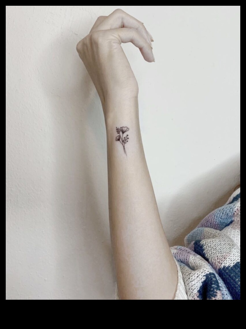 Subtile Charms Tatuaje elegante la încheietura mâinii pentru fiecare estetică 2 Farmece subtile: tatuaje elegante la încheietura mâinii pentru fiecare estetică