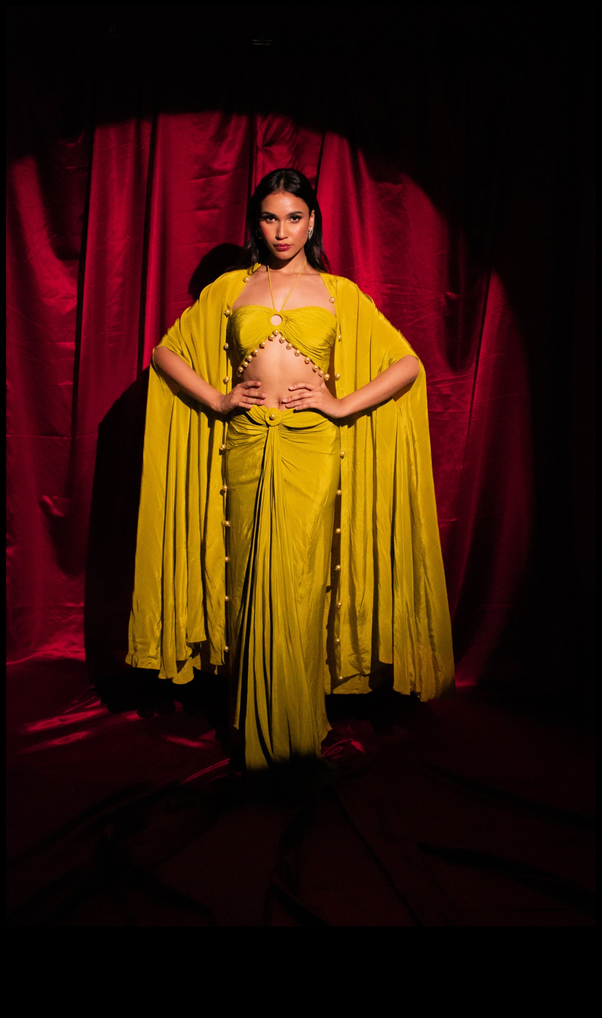 Allure Pearlescent: Explorați magia perlelor