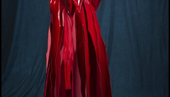 Ansambluri emblematice: ținute de celebrități care fac istorie a modei