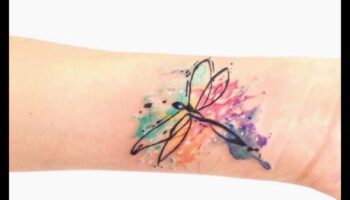 Arta vie: Descoperiți vibrația tatuajelor în acuarelă